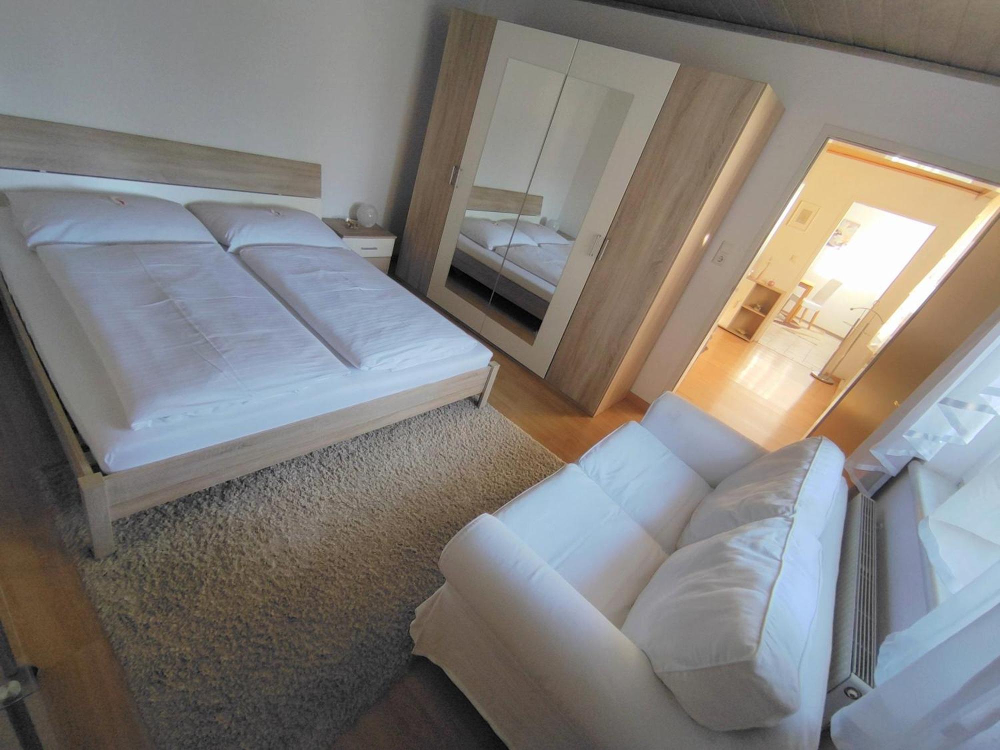 Sollenau Appartement Ferienhaus Sonnenhain מראה חיצוני תמונה